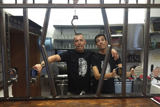 Pub&Shop • Vale la Pena